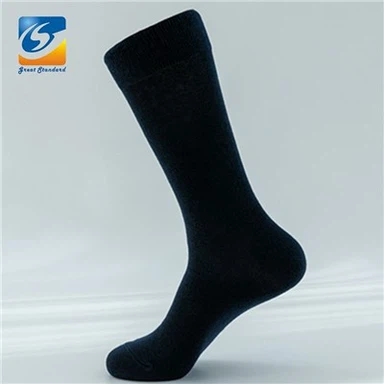 सॉलिड कलर मेन बिजनेस सॉक्स